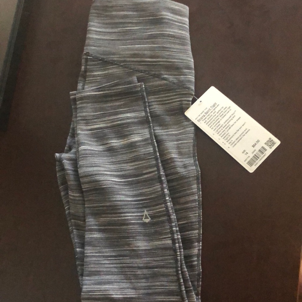 Strong Spirit Tight Lululemon